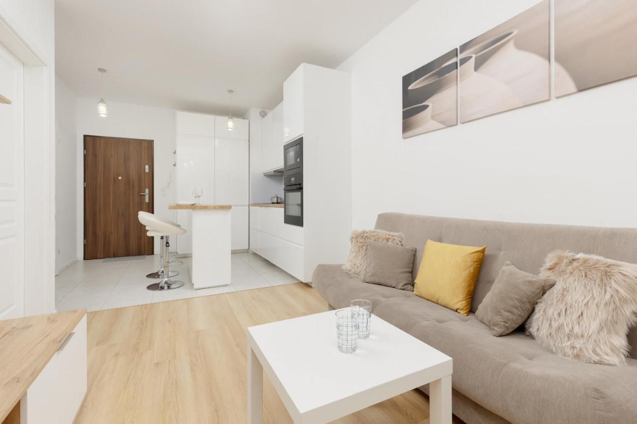 Apartment With Ac Warsaw Mokotow Business Centre By Noclegi Renters Exterior foto