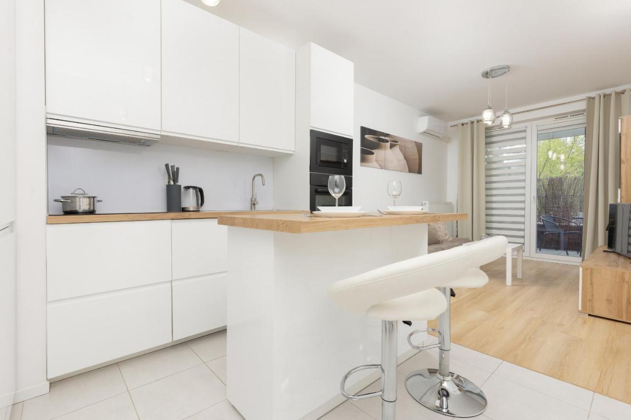 Apartment With Ac Warsaw Mokotow Business Centre By Noclegi Renters Exterior foto